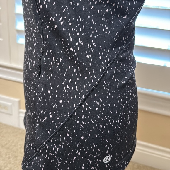 Lulu lemon half zipper - Picture 3 of 4